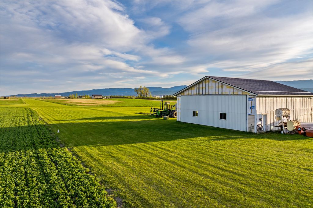 465 Farm Road, Kalispell, MT 59901 photo 26