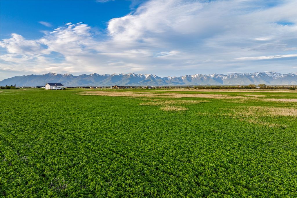 465 Farm Road, Kalispell, MT 59901 photo 33