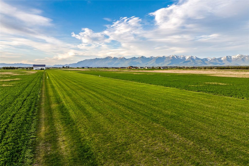 465 Farm Road, Kalispell, MT 59901 photo 35