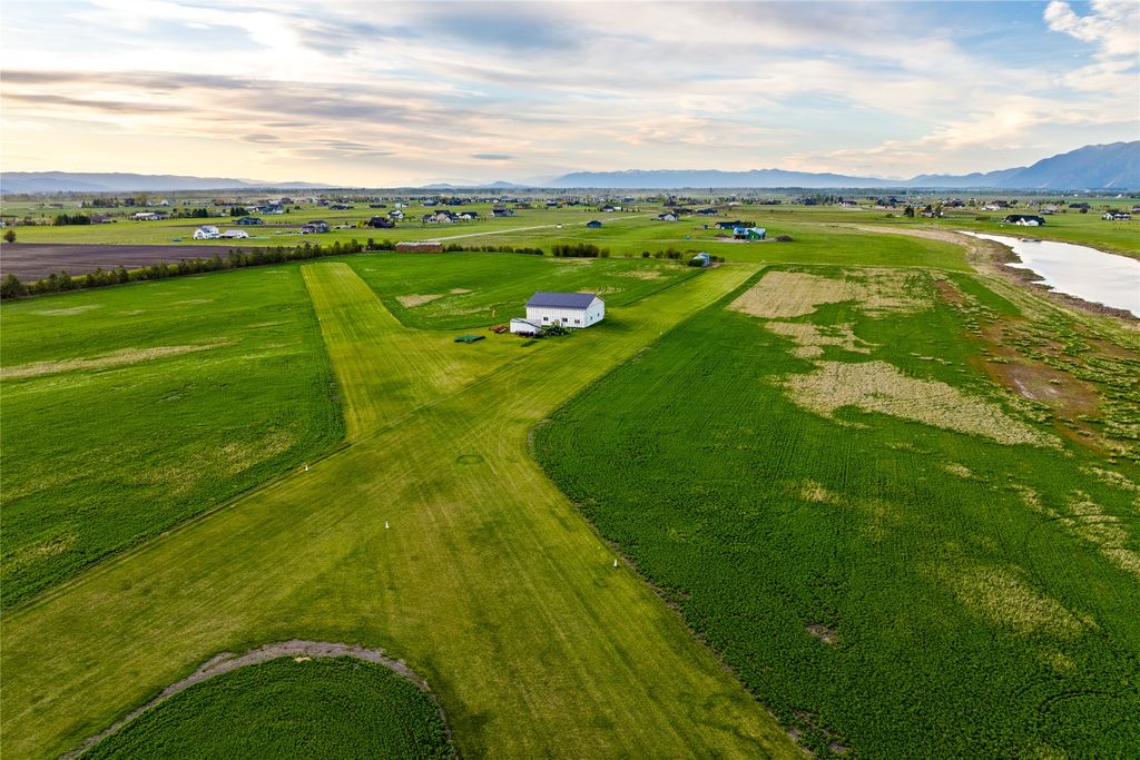 465 Farm Road, Kalispell, MT 59901 photo 41