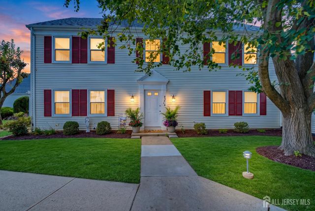 526-N Terry Lane, Monroe, NJ 08831
