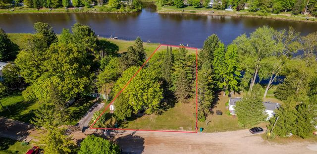 524 Hilo Road, Gladwin, MI 48624