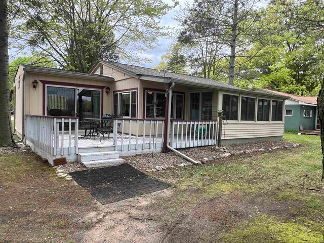 524 Hilo Road, Gladwin, MI 48624