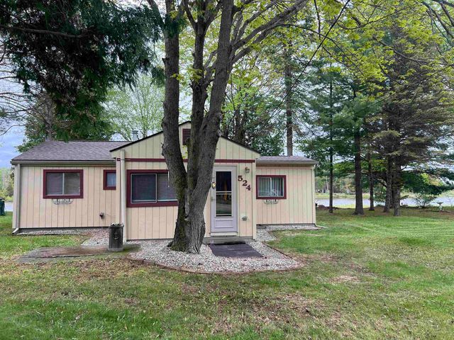 524 Hilo Road, Gladwin, MI 48624