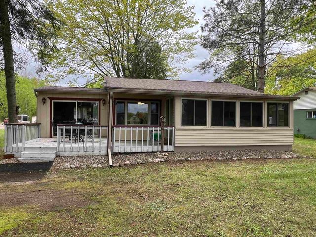 524 Hilo Road, Gladwin, MI 48624