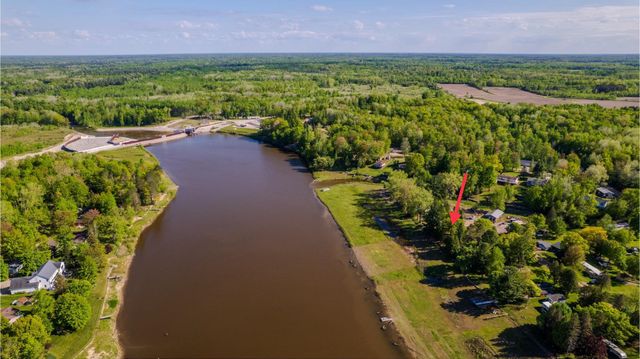524 Hilo Road, Gladwin, MI 48624