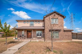 7215 AVERY RD, Live Oak, TX 78233