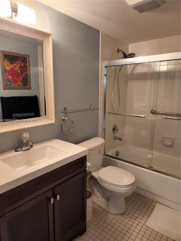 12501 SW 14th St 314R, Pembroke Pines, FL 33027