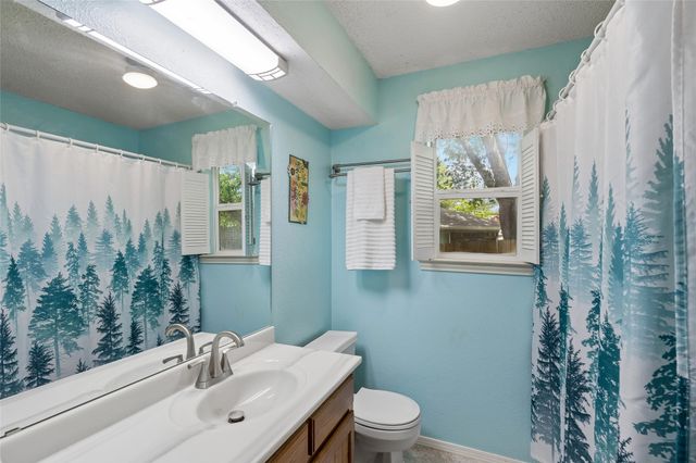 2206 Sexton Drive, Arlington, TX 76015
