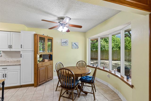 2206 Sexton Drive, Arlington, TX 76015