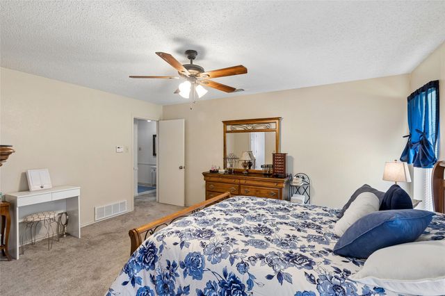 2206 Sexton Drive, Arlington, TX 76015