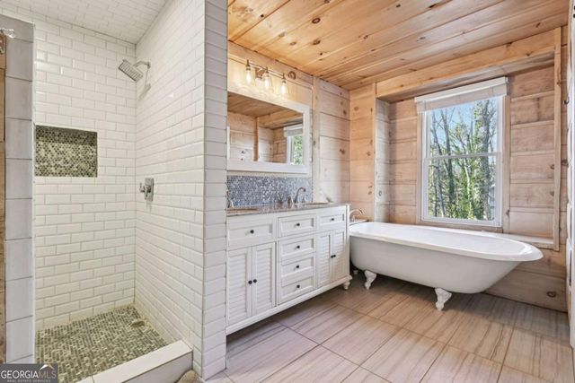 9485 Martin Road, Roswell, GA 30076