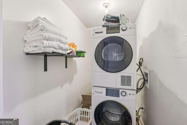 9485 Martin Road, Roswell, GA 30076