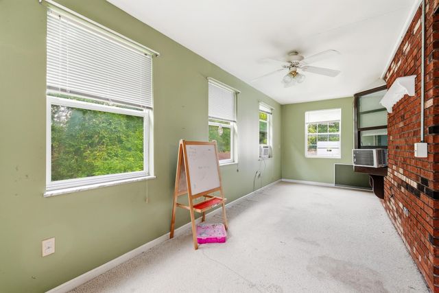 249 Thomas Avenue, Huntington, WV 25705