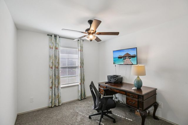 1279 Thornbird Trail, Sealy, TX 77474