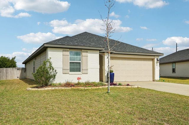 1279 Thornbird Trail, Sealy, TX 77474