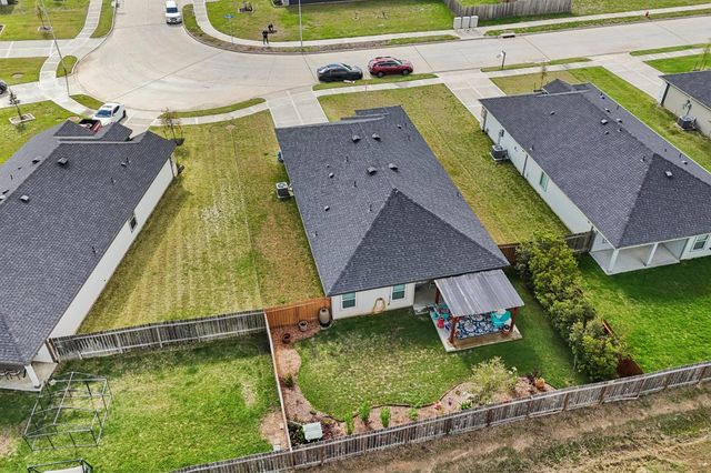 1279 Thornbird Trail, Sealy, TX 77474