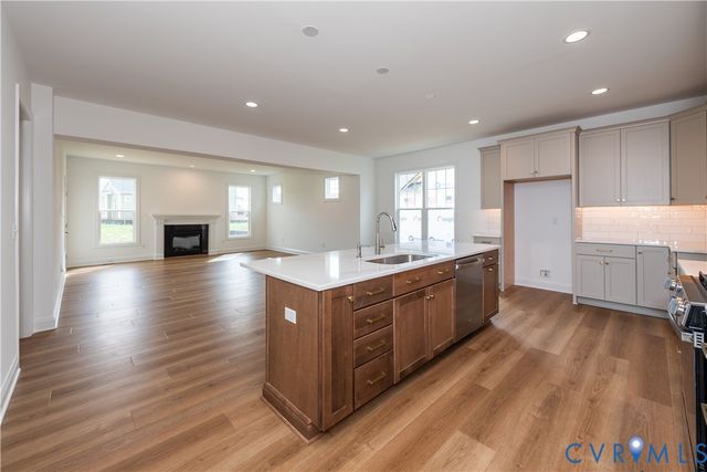 12470 N Crossing Dr, Manakin Sabot, VA 23103