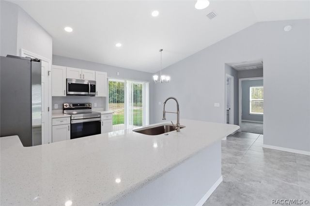 3266 SW Admiral Landing Drive, Dunnellon, FL 34431