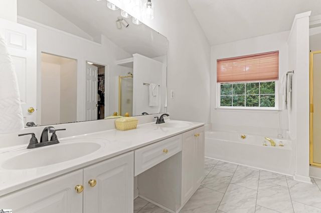 15 Birchstone Court, Simpsonville, SC 29681