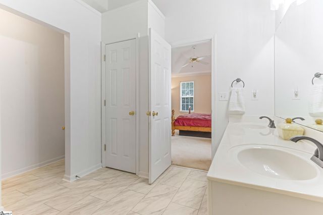 15 Birchstone Court, Simpsonville, SC 29681