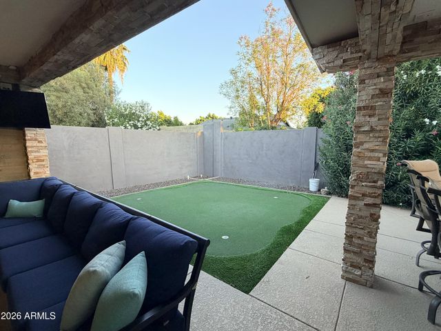 4628 W BLUEFIELD Avenue, Glendale, AZ 85308