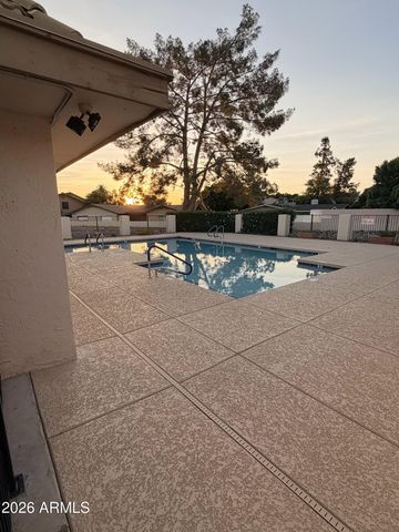 4628 W BLUEFIELD Avenue, Glendale, AZ 85308