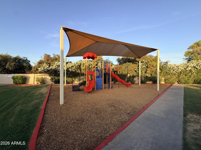 4628 W BLUEFIELD Avenue, Glendale, AZ 85308