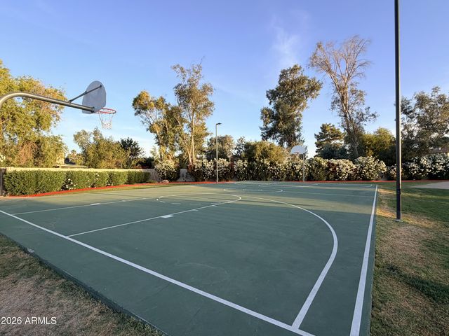 4628 W BLUEFIELD Avenue, Glendale, AZ 85308