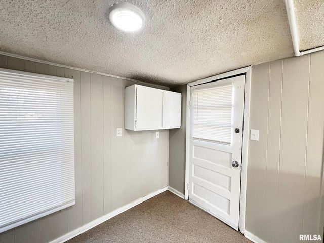 1219 W PURTSCHER Drive, Peoria, IL 61614