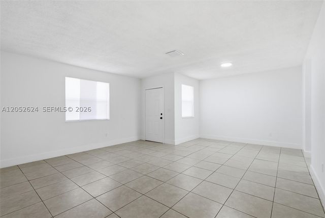 10841 NW 8th Ave, Miami, FL 33168