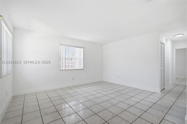 10841 NW 8th Ave, Miami, FL 33168