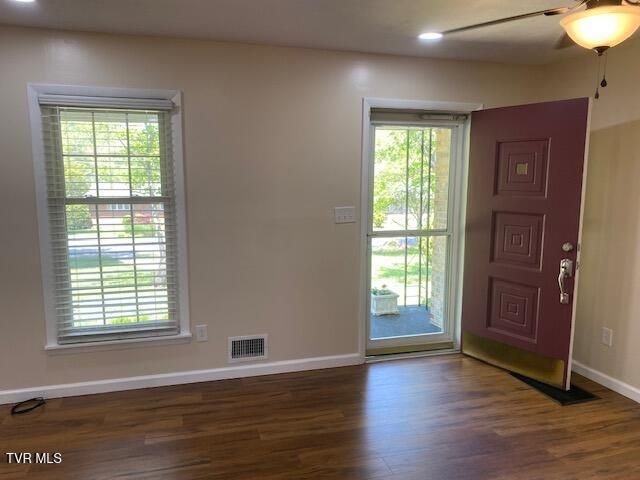 1700 Tee Court, Johnson City, TN 37601