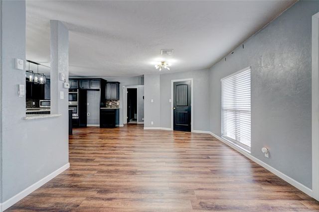 13800 E Maguire Road, Noble, OK 73068