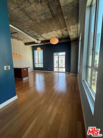 645 W 9th Street 731, Los Angeles, CA 90015