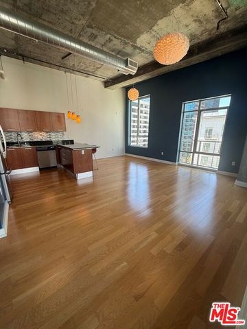 645 W 9th Street 731, Los Angeles, CA 90015