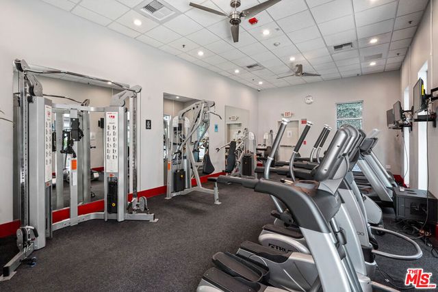 645 W 9th Street 731, Los Angeles, CA 90015