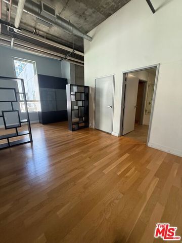 645 W 9th Street 731, Los Angeles, CA 90015