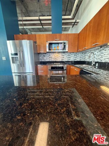 645 W 9th Street 731, Los Angeles, CA 90015