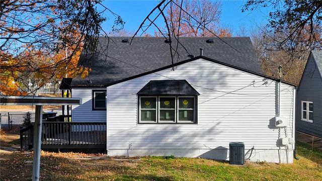 6000 Forest Avenue, Kansas City, MO 64110