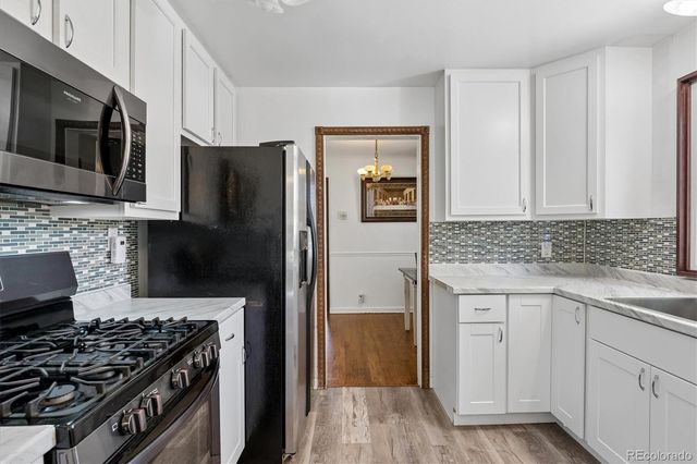 9305 W 5th Avenue, Lakewood, CO 80226