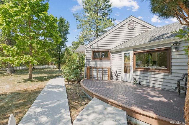 9305 W 5th Avenue, Lakewood, CO 80226