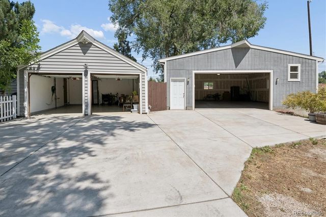 9305 W 5th Avenue, Lakewood, CO 80226