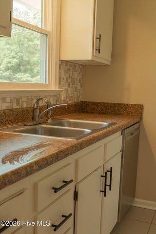 2922 Birdsong Circle, Grimesland, NC 27837