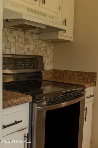 2922 Birdsong Circle, Grimesland, NC 27837