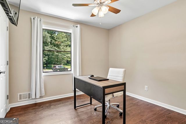 3211 Oakbrook Lane, Clarkston, GA 30021