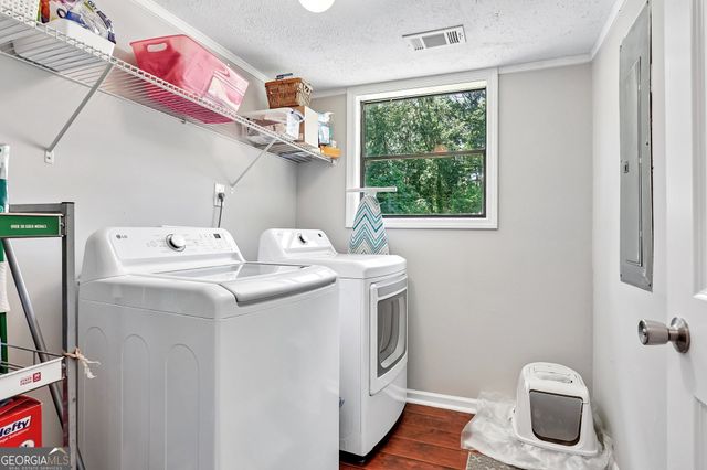3211 Oakbrook Lane, Clarkston, GA 30021