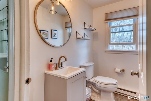 184 Hobart Street, Southington, CT 06489