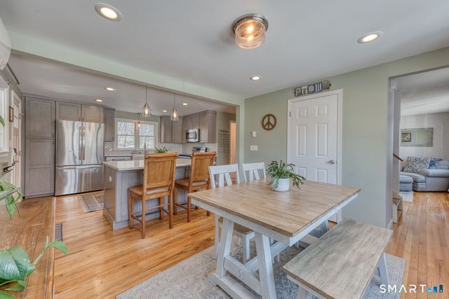 184 Hobart Street, Southington, CT 06489