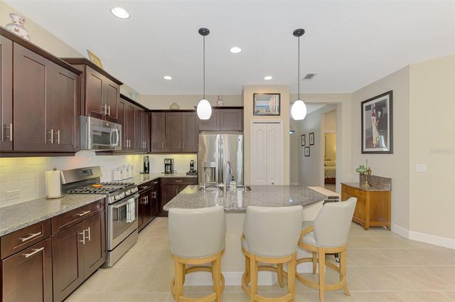 11452 OKALOOSA DRIVE, Venice, FL 34293